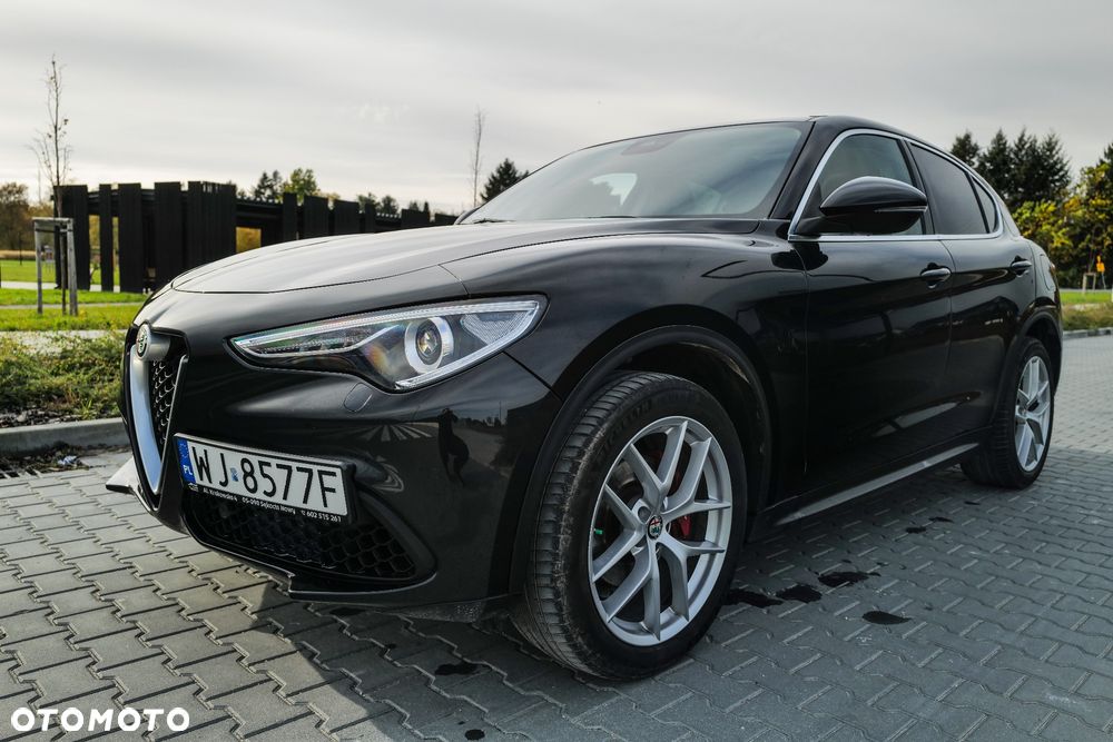 Alfa Romeo Stelvio 2.0 Turbo First Edition Q4 - 8