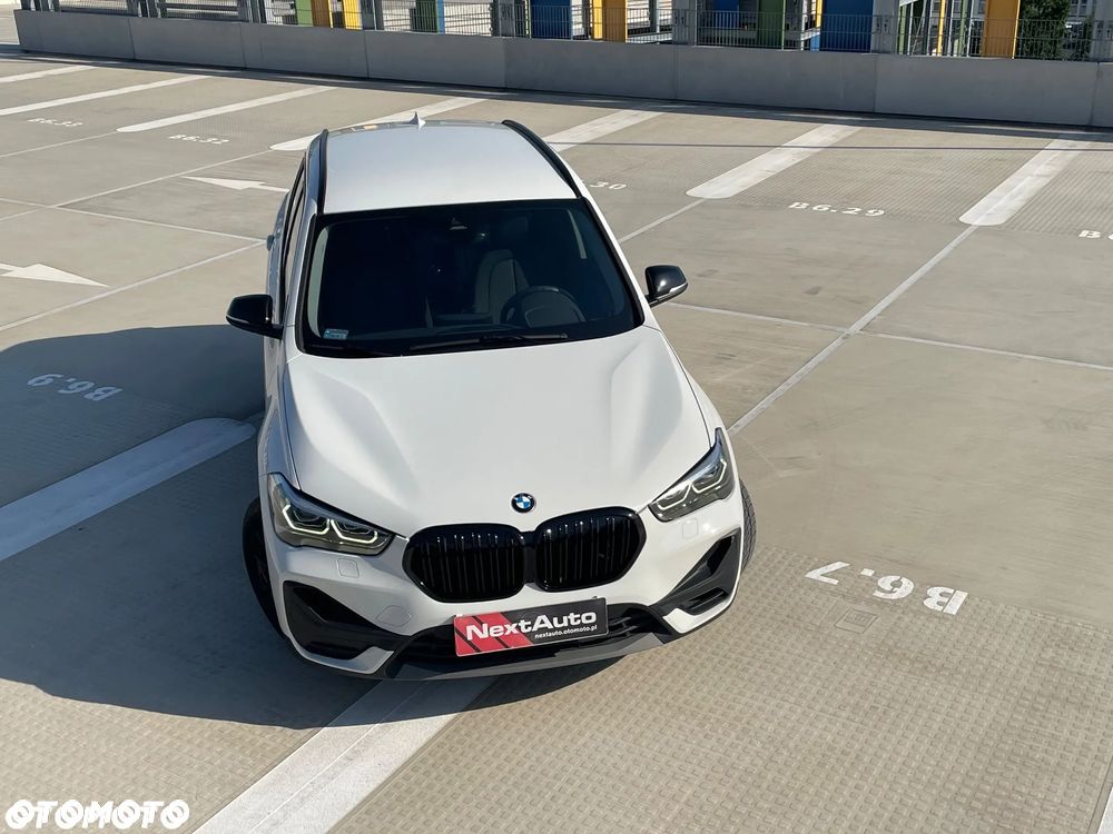 BMW X1 sDrive18i Business Edition - 8