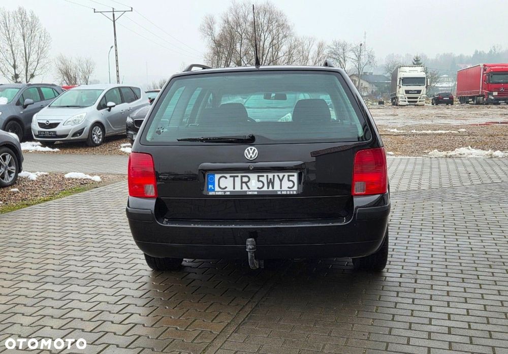 Volkswagen Passat - 16