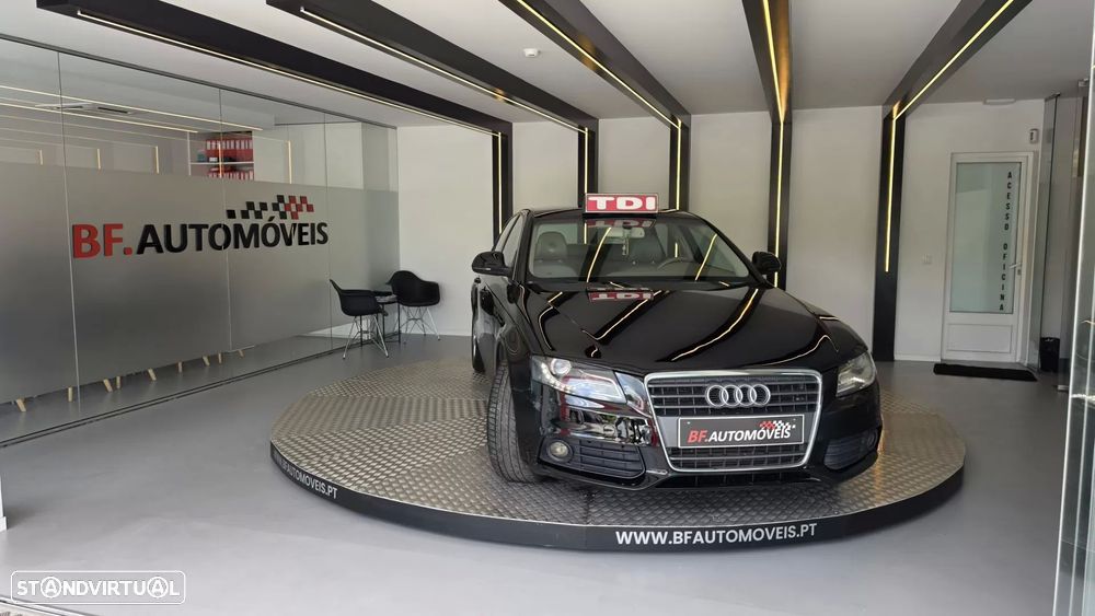 Audi A4 2.0 TDI exclusive - 10