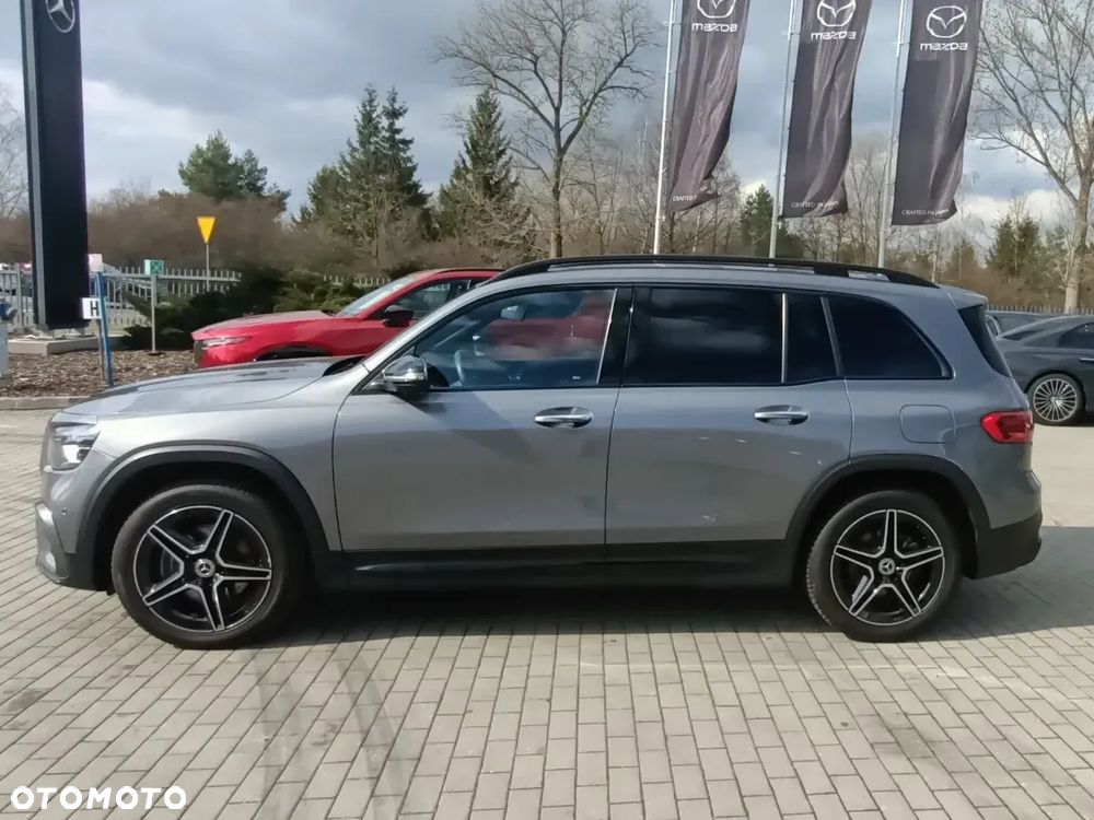 Mercedes-Benz GLB 200 d 4-Matic AMG Line 8G-DCT - 4
