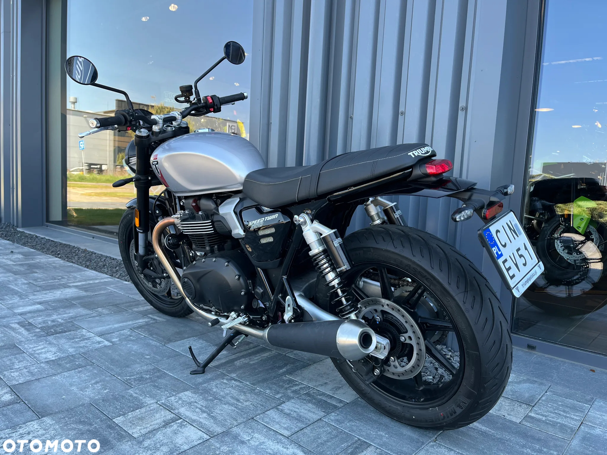 Triumph Speed Twin - 2
