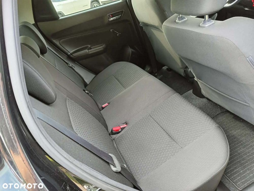 Suzuki Swift 1.2 Dualjet Hybrid Allgrip MT Comfort+ - 23