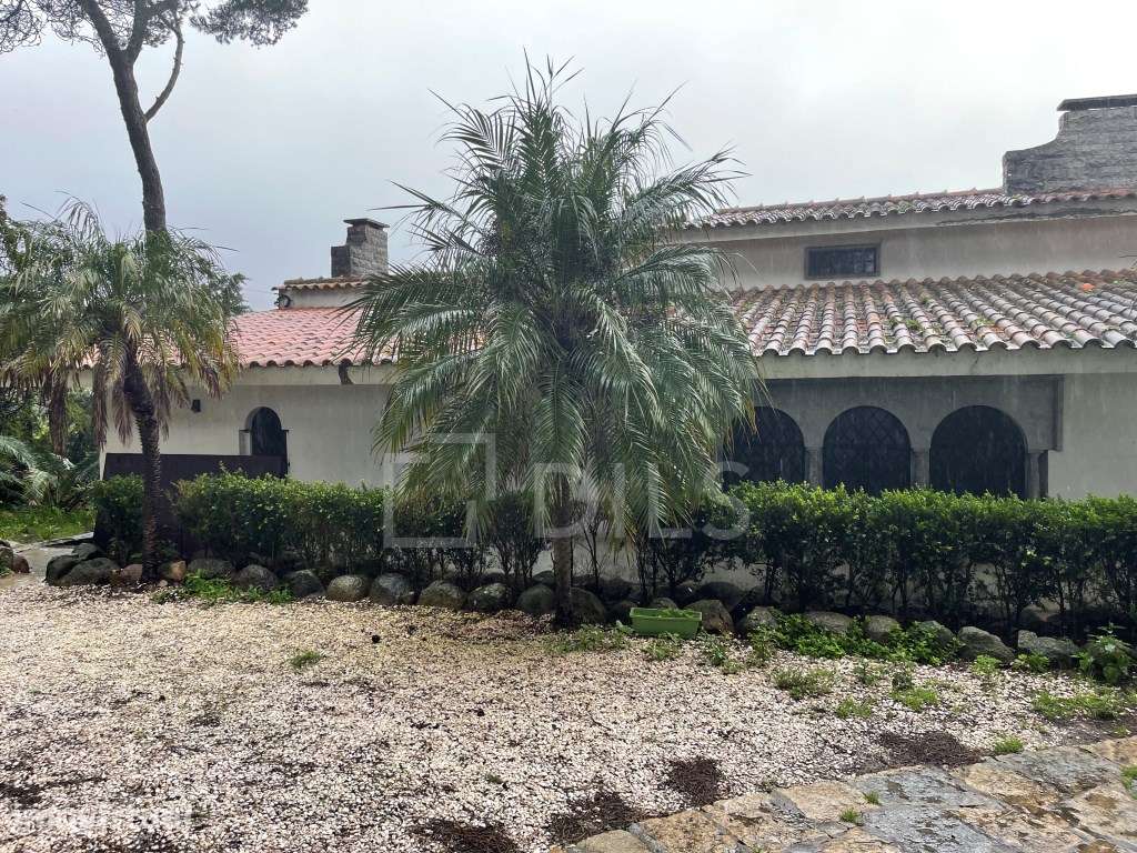 Moradia T4 em Colares, Sintra, com vista mar e piscina - Grande imagem: 3/27