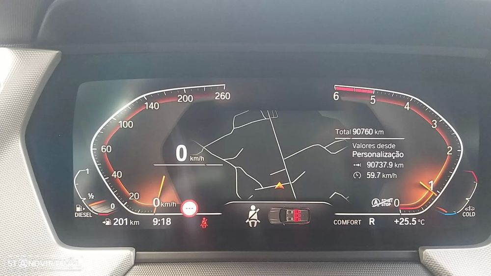 BMW 116 d Pack Essence - 19