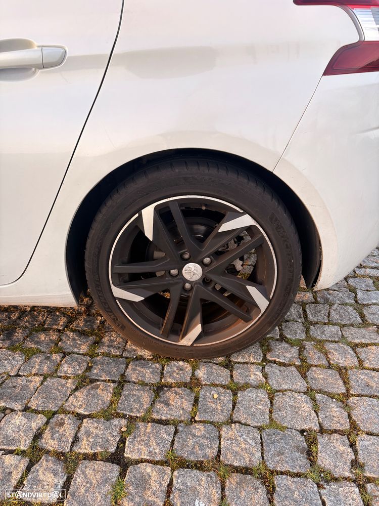 Peugeot 308 BlueHDi FAP 120 Stop & Start Allure - 11