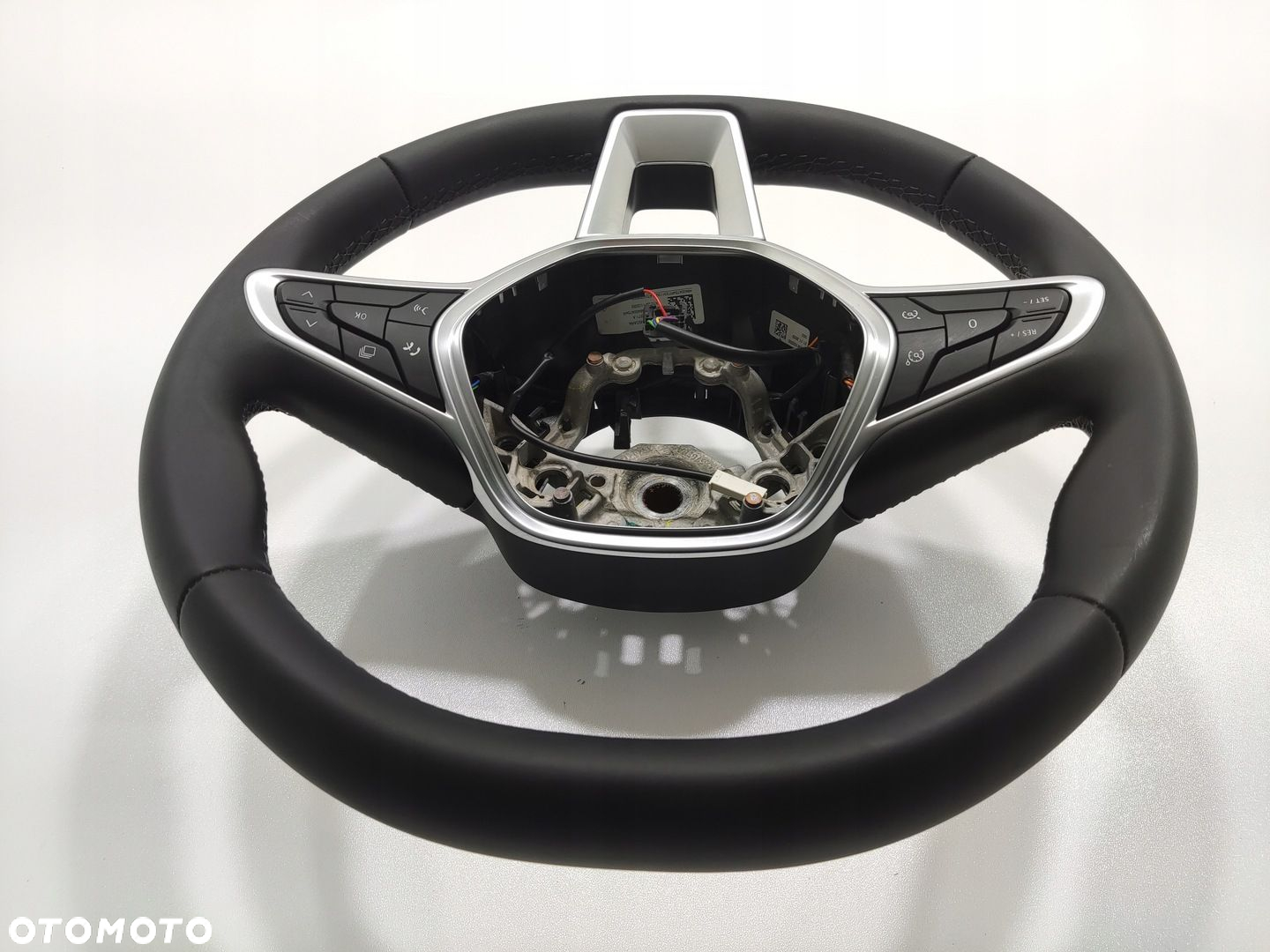 KIEROWNICA MULTIFUNKCJA STEROWANIE RENAULT CLIO V 2024-2025 LIFT 484004754R - 7