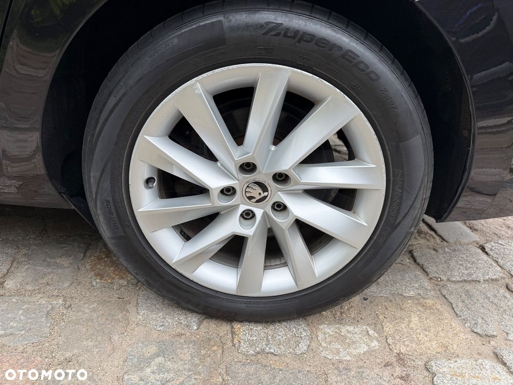 Skoda Superb 1.6 TDI DSG Ambition - 35