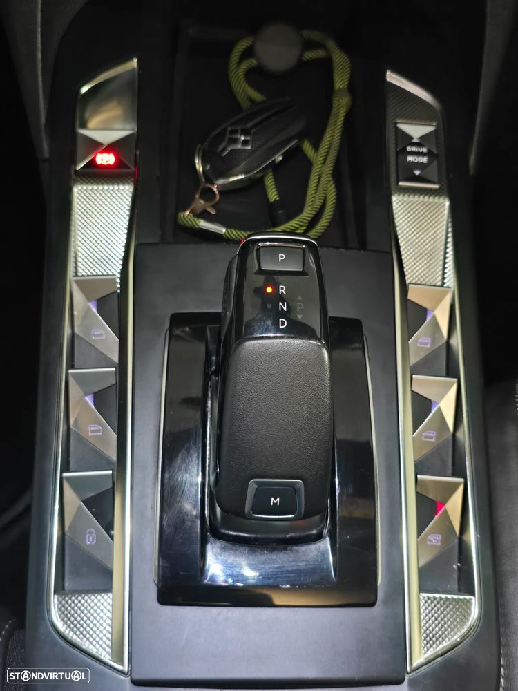 DS DS3 Crossback - 15