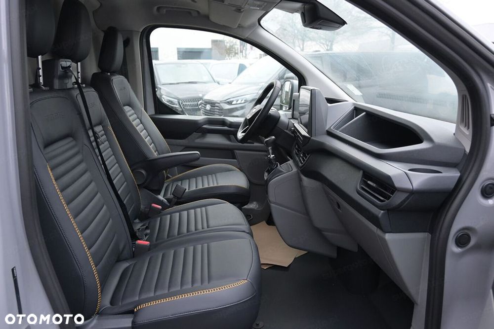 Ford Transit Custom 320 L2H1 Trail 2.0 150KM - 7
