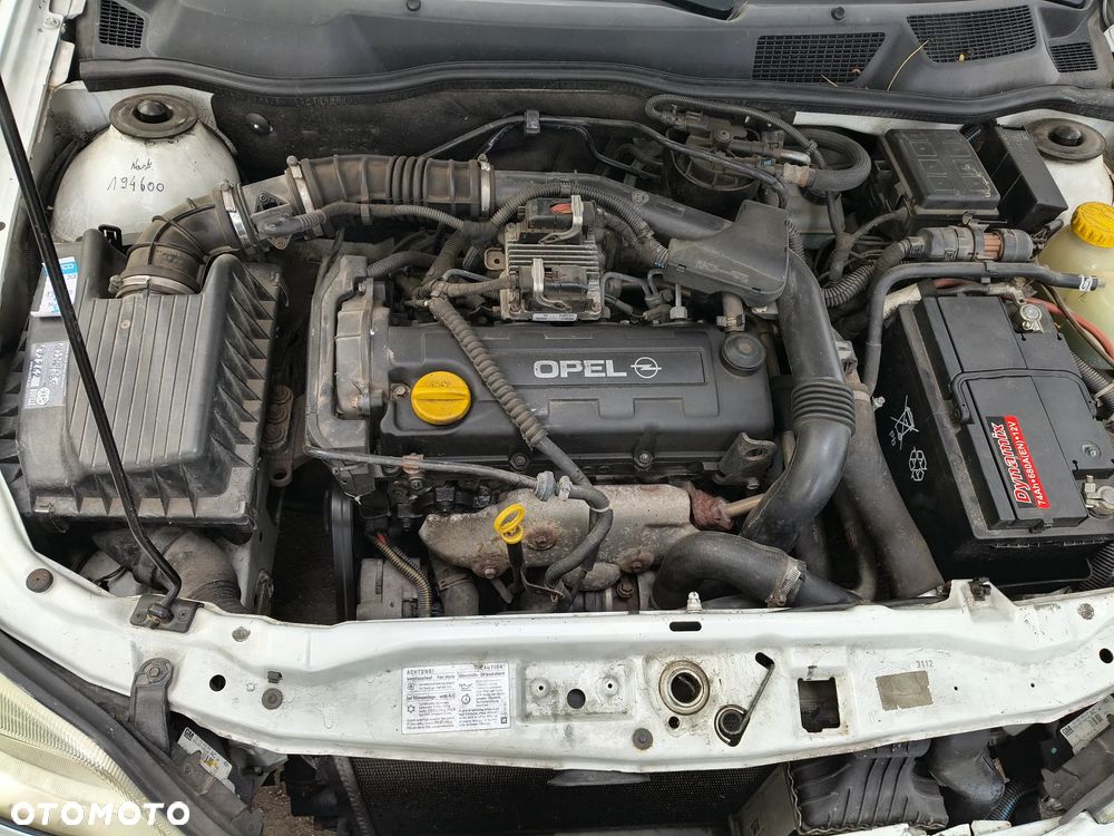 Opel Astra 1.7 DTI - 8