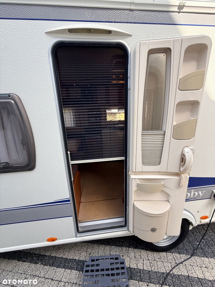 Hobby 560 UFE mover automat , przedsionek,  zadbana !!! - 17