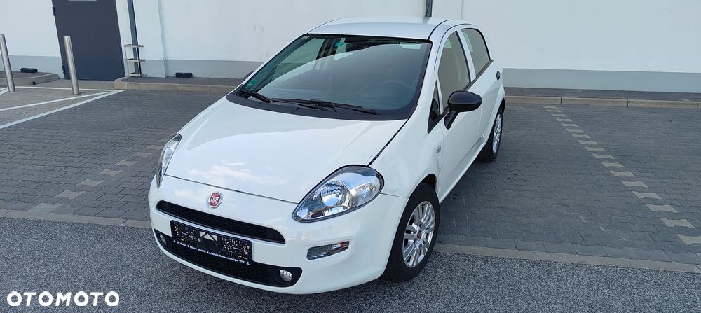 Fiat Punto Evo 1.4 8V Estiva Blue&Me - 1