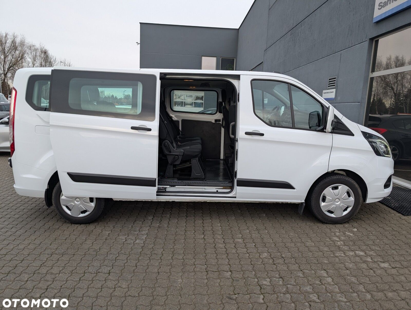 Ford Transit Custom 320 L2H1 Trend (bryg.) - 9