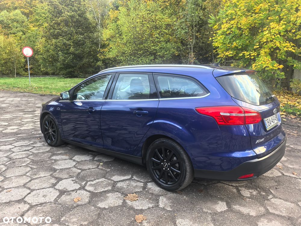 Ford Focus 1.0 EcoBoost Titanium - 11