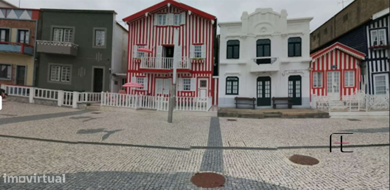 Moradia Geminada >=T10 Venda em Gafanha da Encarnação,Ílhavo - Grande imagem: 3/4
