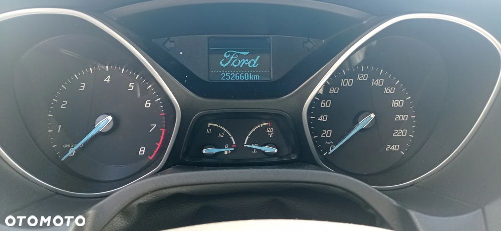 Ford Focus - 28