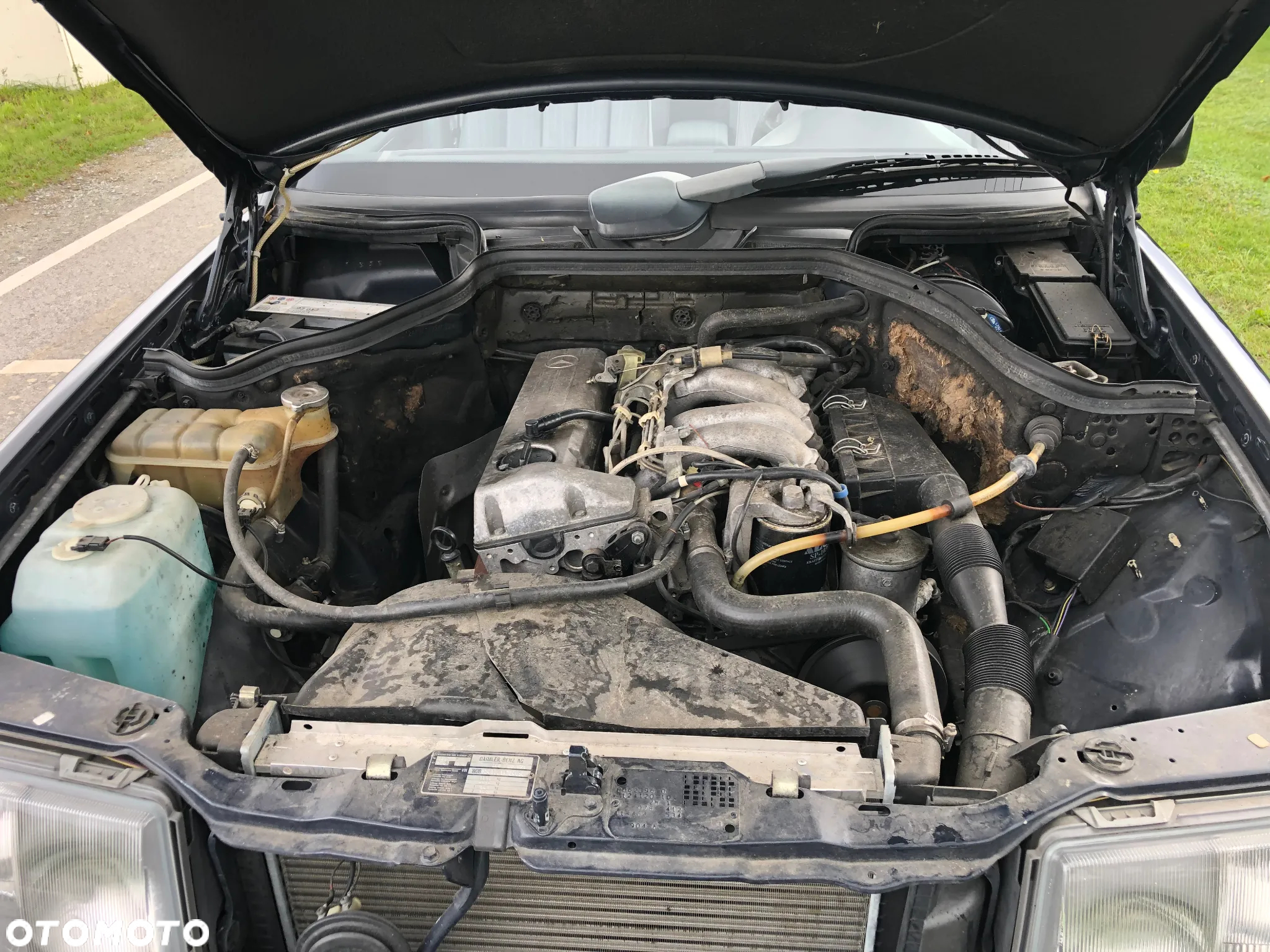 Mercedes-Benz W124 (1984-1993) - 30