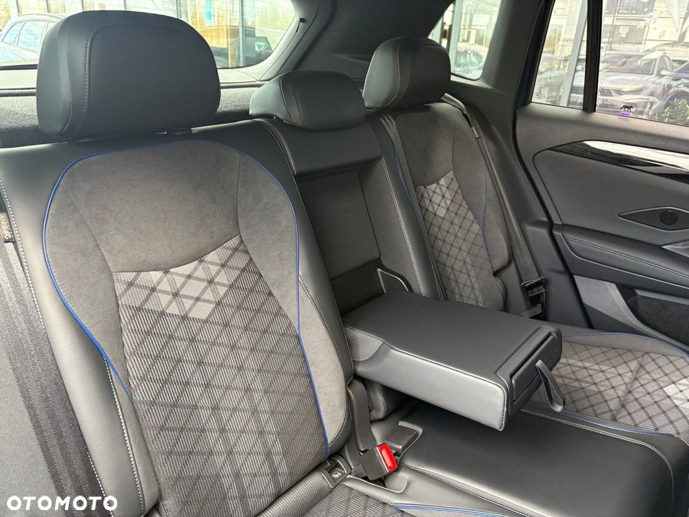 Volkswagen Tiguan - 17