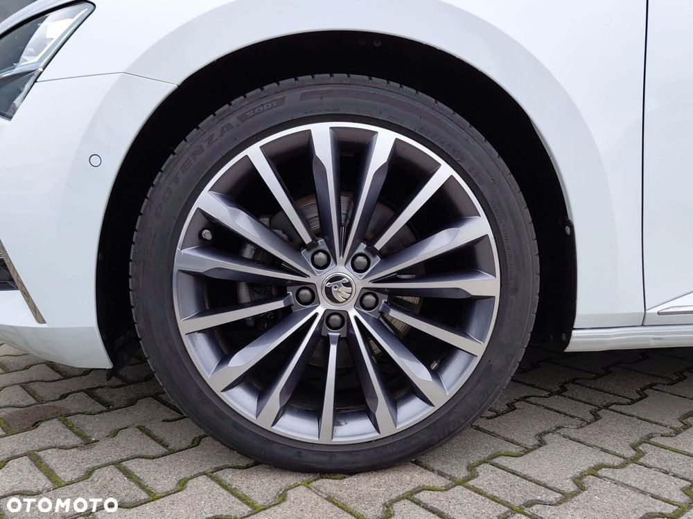 Skoda Superb 2.0 TDI SCR 4x4 L&K DSG - 39