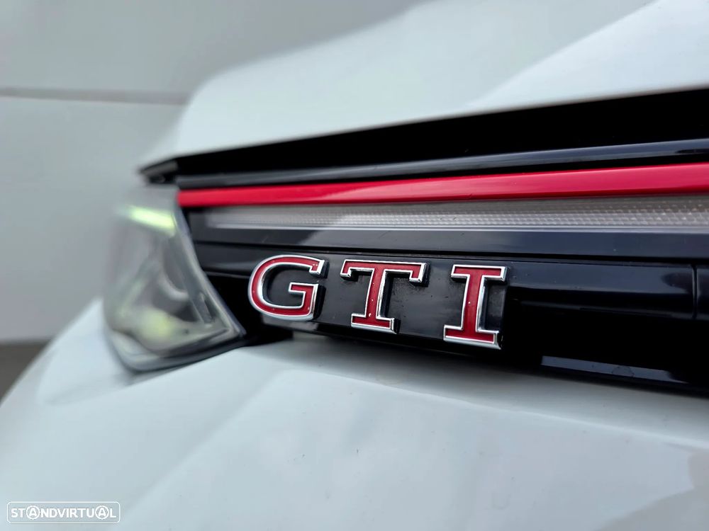VW Golf 2.0 TSI GTI DSG - 5