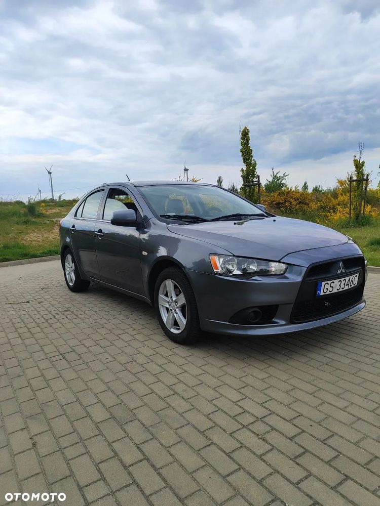 Mitsubishi Lancer