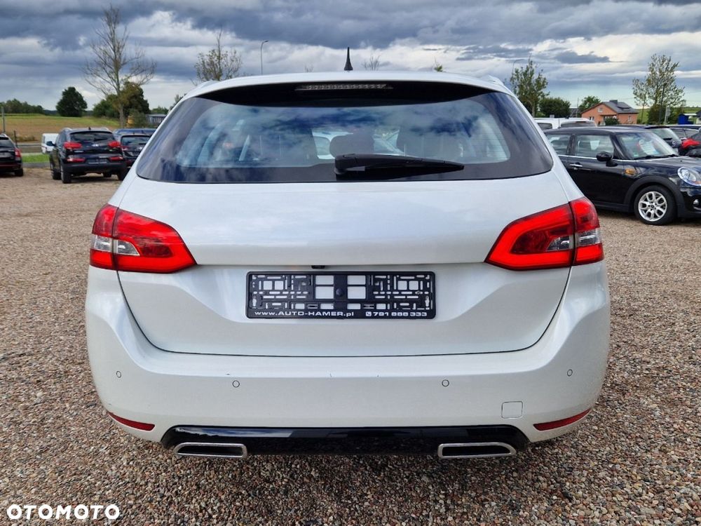 Peugeot 308 SW 1.6 BlueHDi Allure S&S - 30