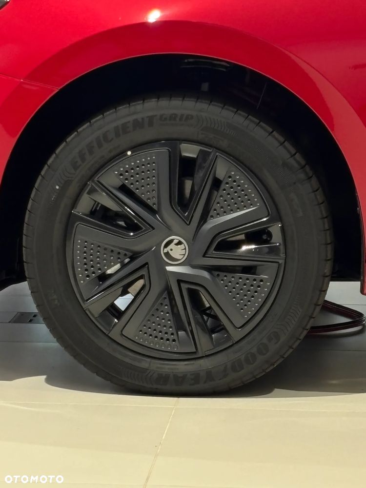 Skoda Fabia - 10