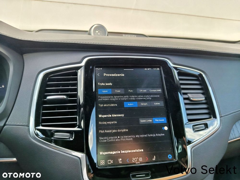 Volvo XC 90 - 25