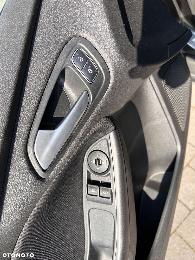 Ford Focus - 15