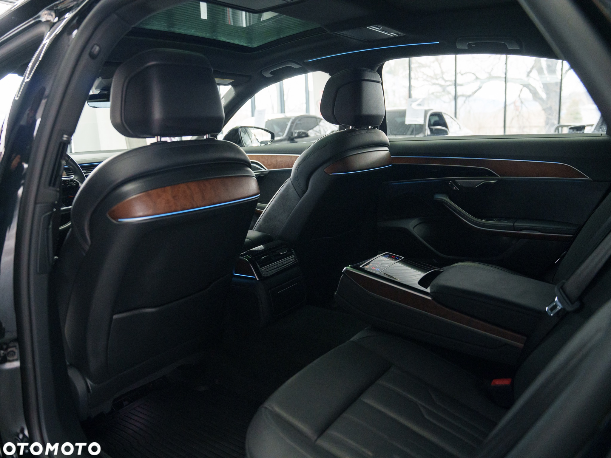 Audi A8 L 55 TFSI quattro tiptronic - 38
