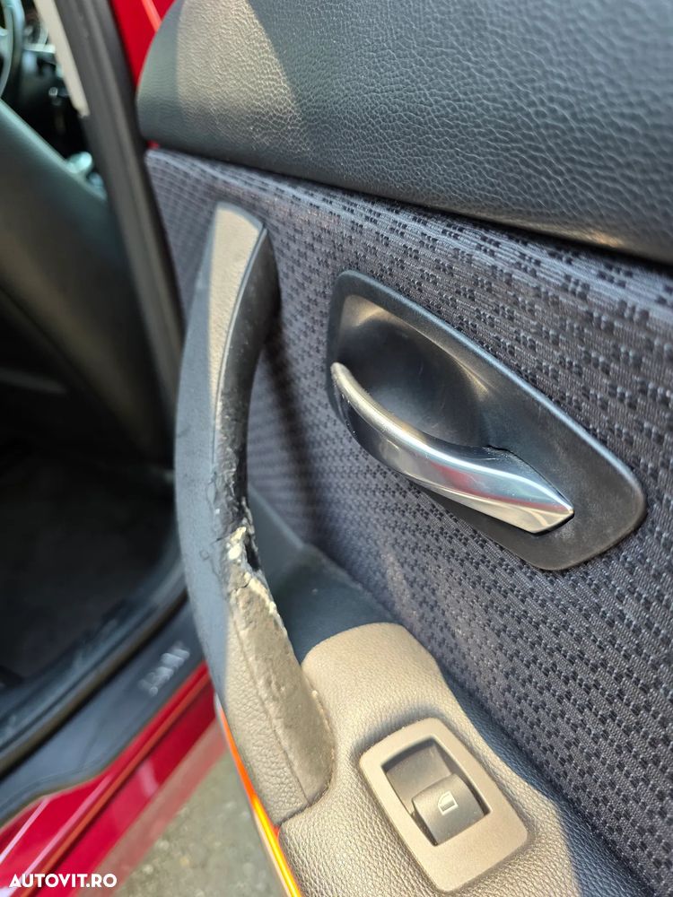 BMW Seria 3 320d - 28
