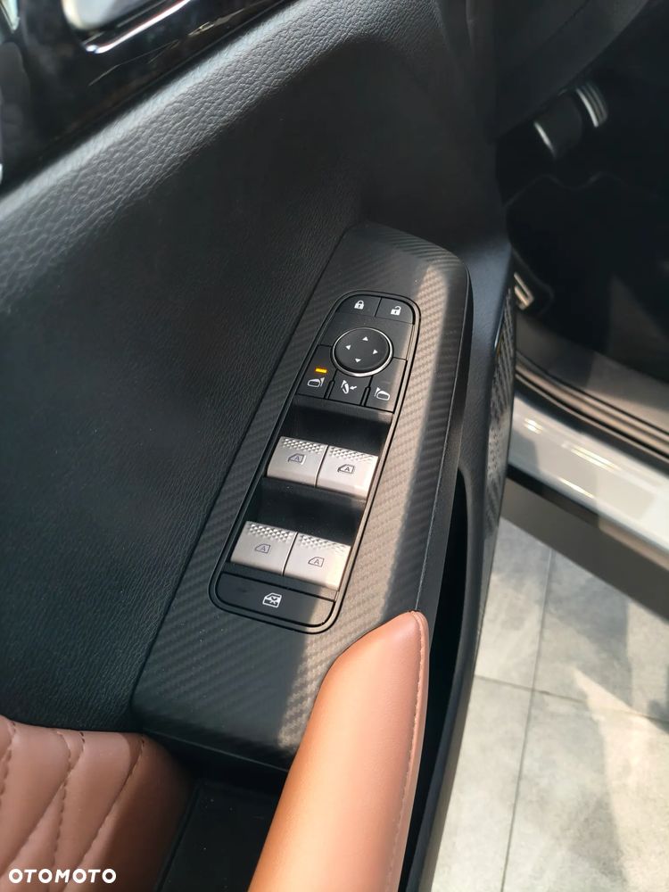 Mitsubishi Outlander Instyle Plus - 8