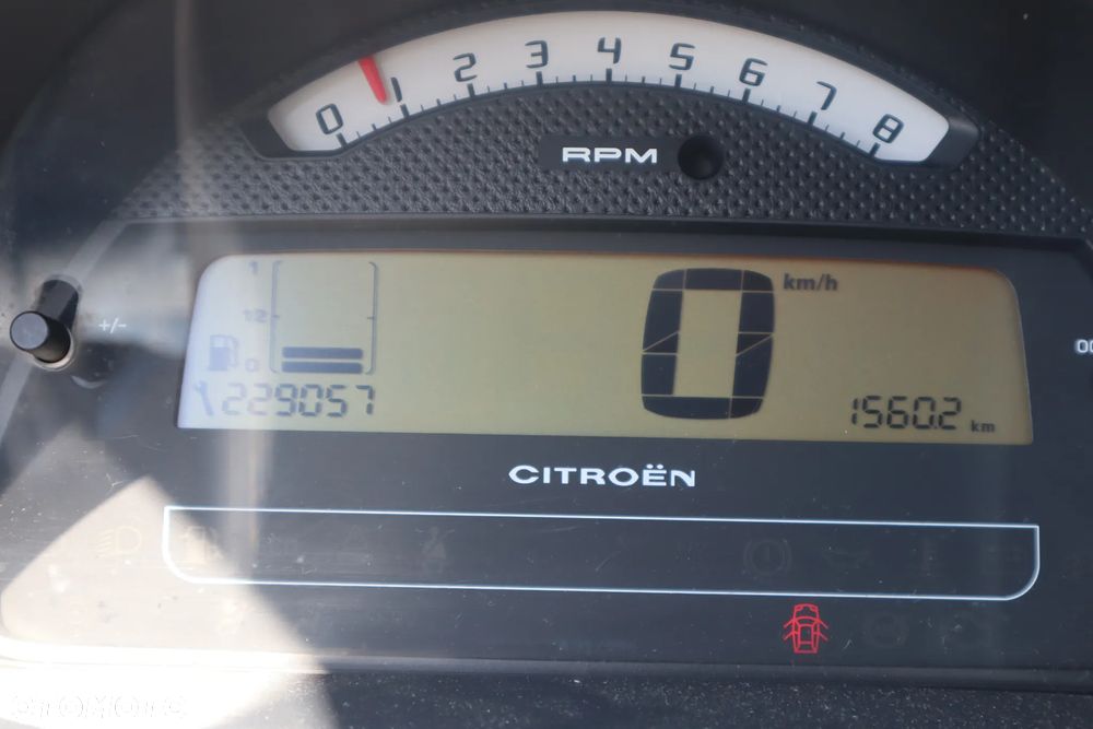 Citroën C2 1.4 VTR - 10