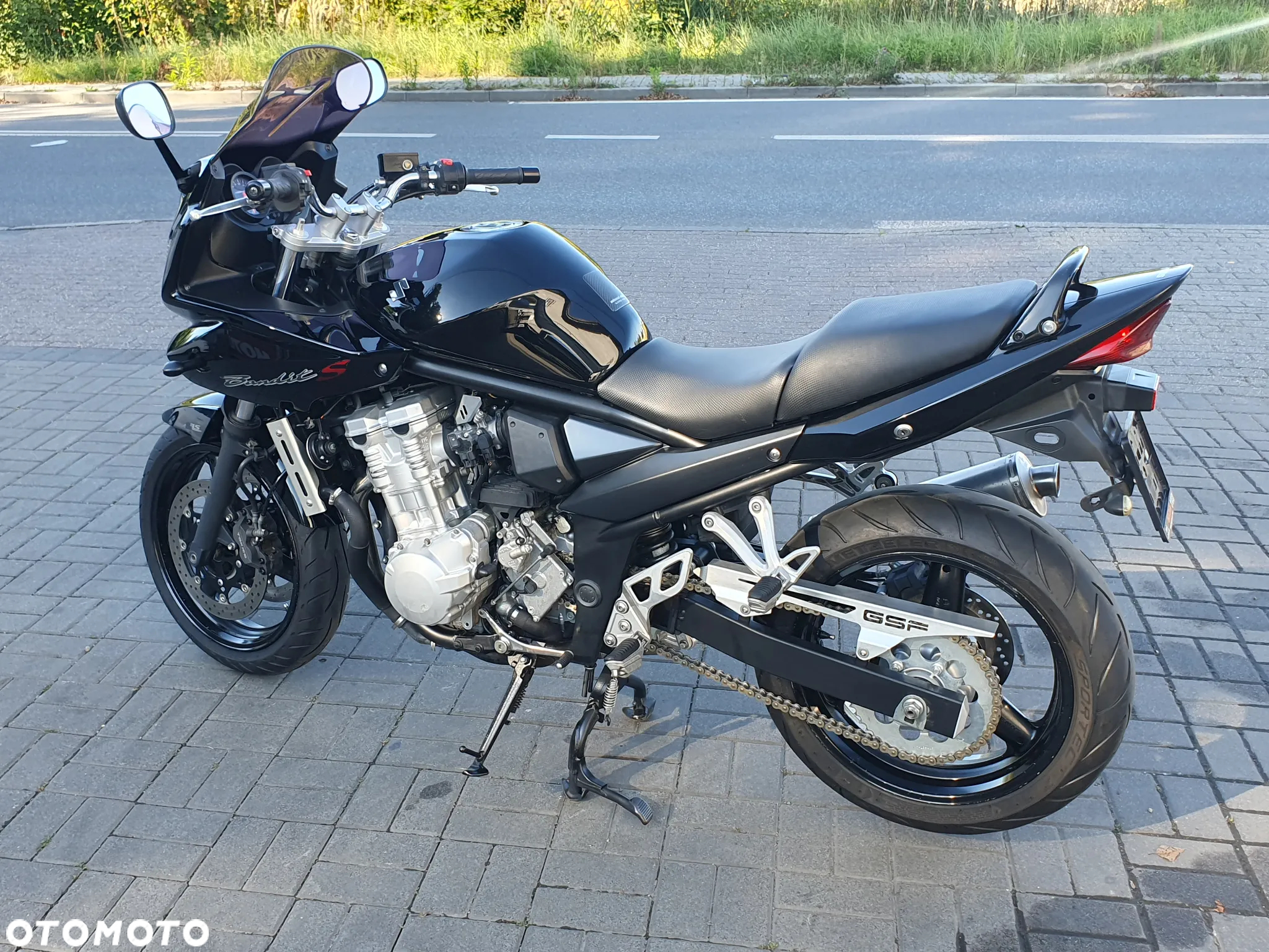 Suzuki Bandit - 22