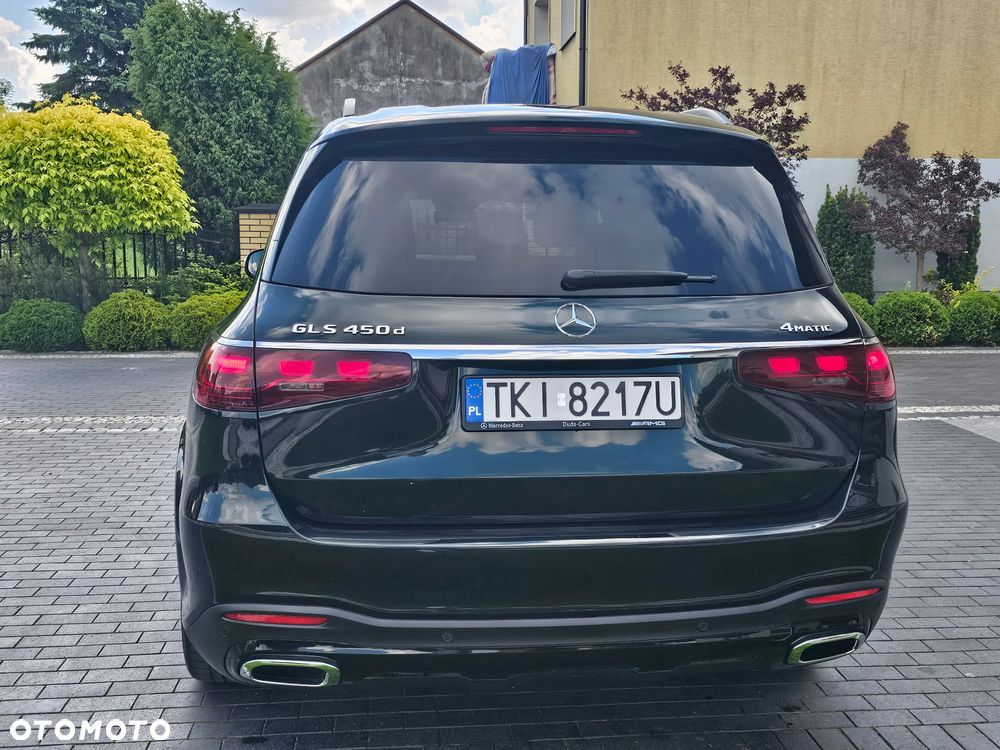 Mercedes-Benz GLS - 9