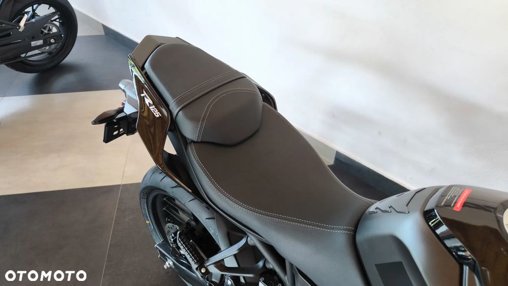 VOGE R125 - 21