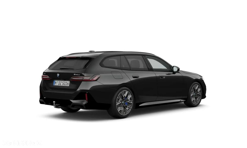 BMW Seria 5 540d xDrive Touring - 2