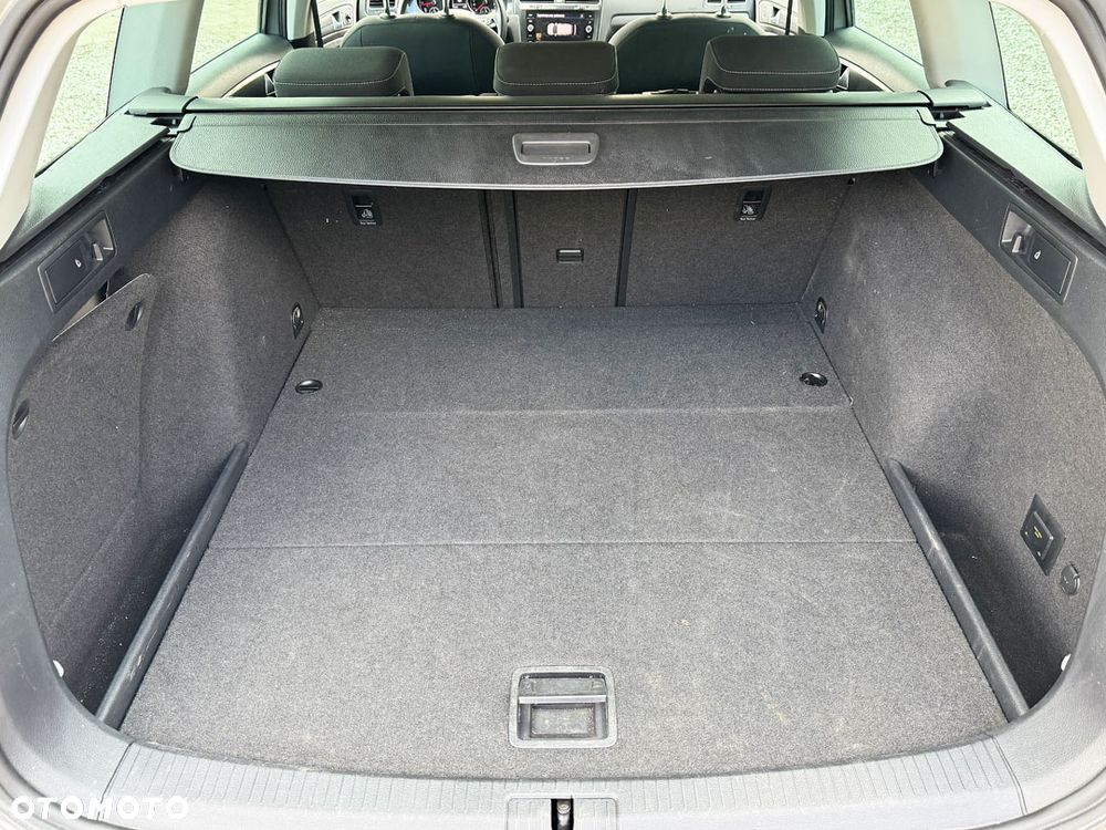 Volkswagen Golf 1.6 TDI SCR Trendline - 38