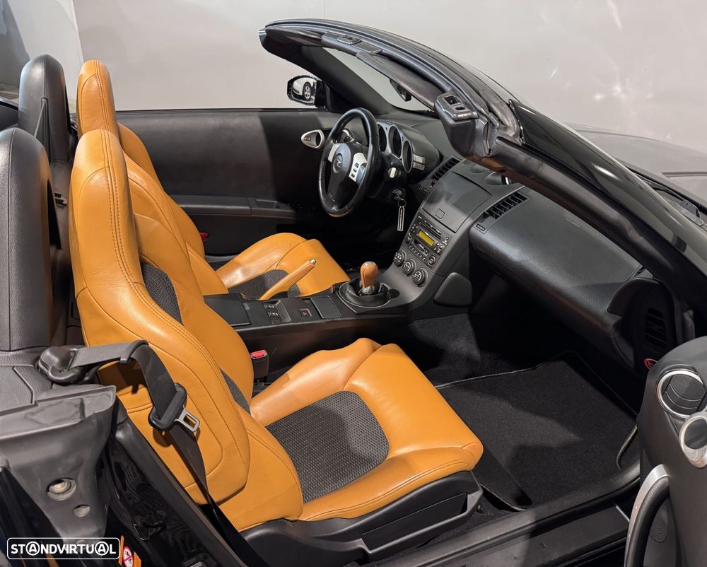 Nissan 350 Z Premium Pack - 17