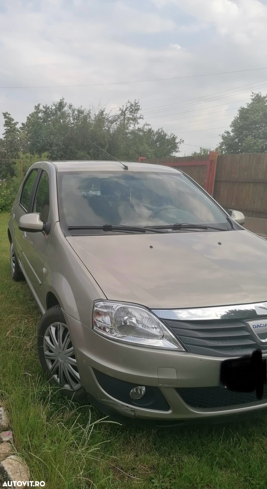 Dacia Logan 1.2 16V Laureate - 3