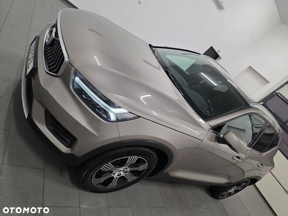 Volvo XC 40 D4 AWD Geartronic Inscription - 4