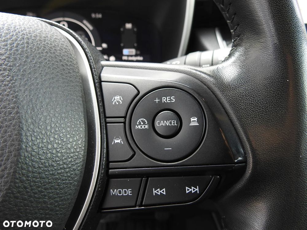 Toyota Corolla Cross 2.0 Hybrid Executive - 13