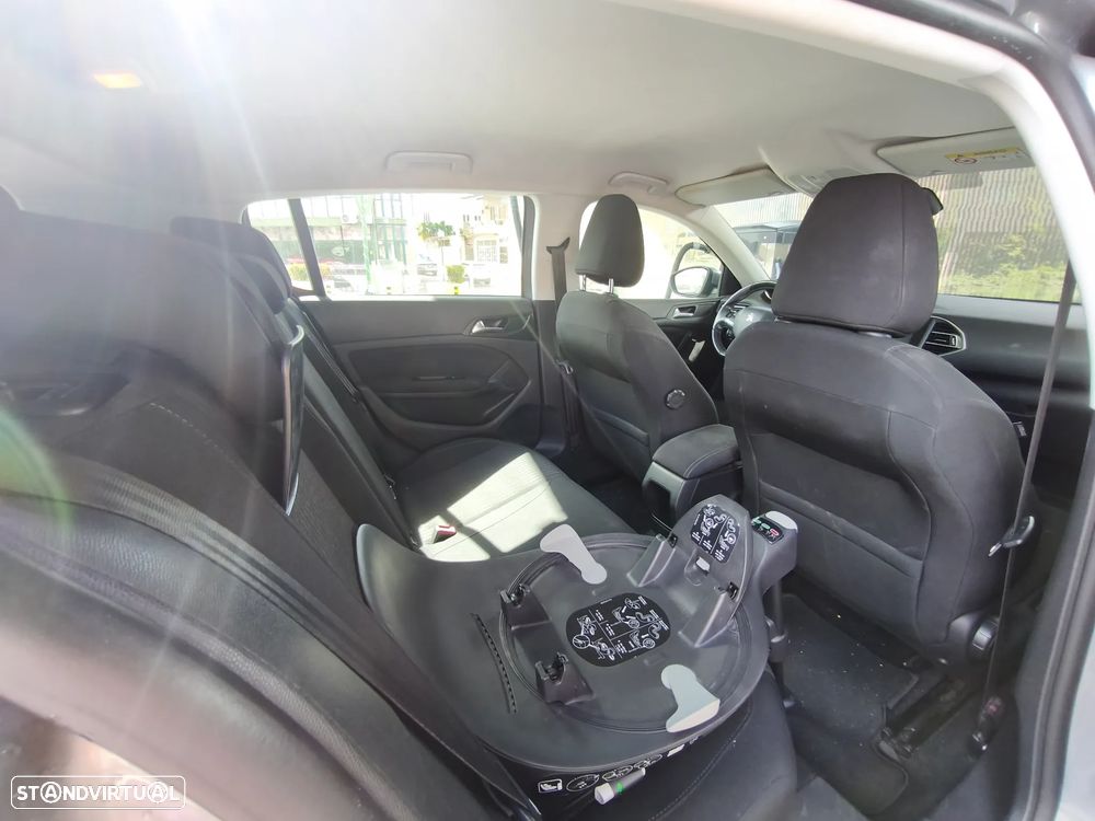 Peugeot 308 1.6 HDi Access - 10