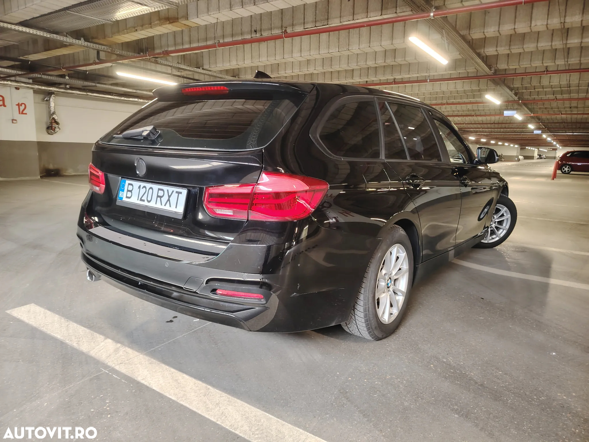 BMW Seria 3 316d Touring Advantage - 4