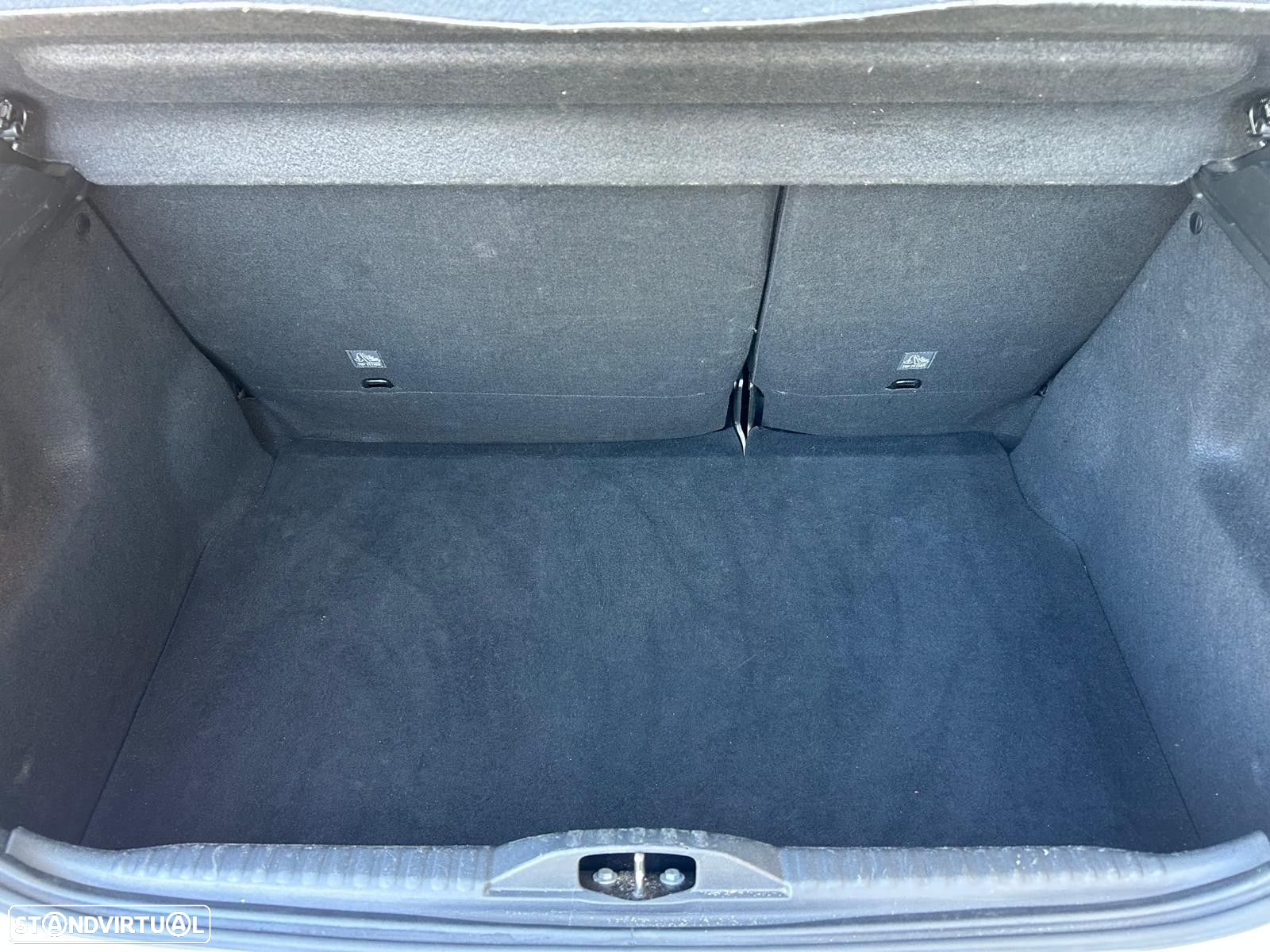 Citroën C3 1.2 PureTech Shine - 13