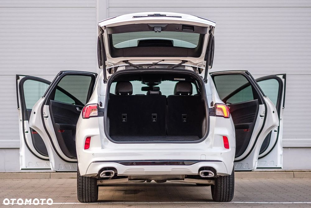 Ford Kuga - 14