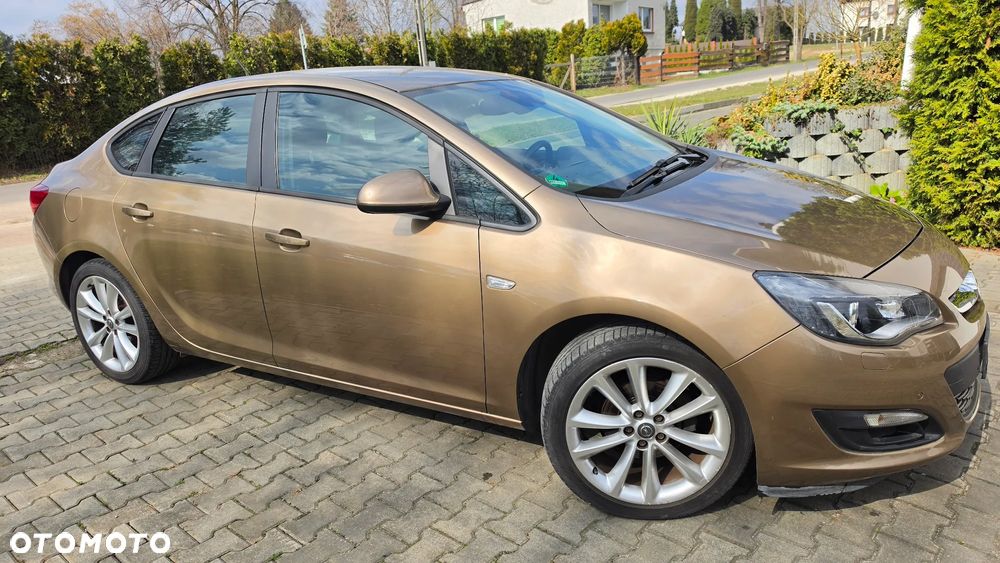 Opel Astra - 36