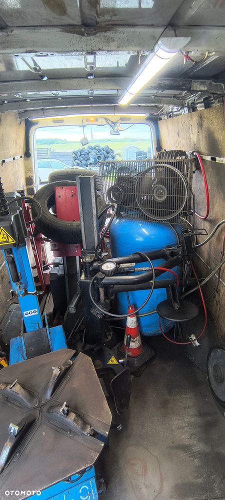 Volkswagen Crafter - 14
