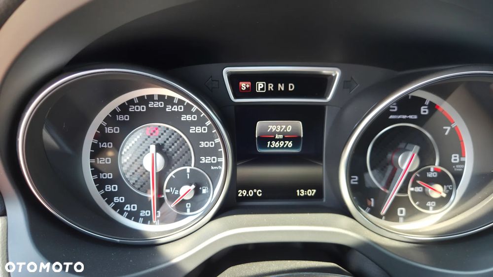 Mercedes-Benz GLA - 19